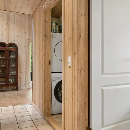 Vakantiehuis Gezellig Met En Sauna Rødby